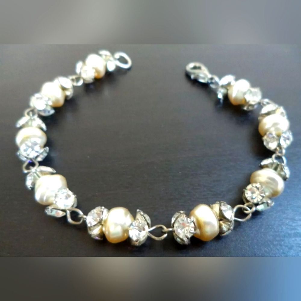 VTG PEARLESQUE & RHINESTONE BEADED 7 3/4" BRACELET POSSIBLE SWAROVSKI CRYSTALS